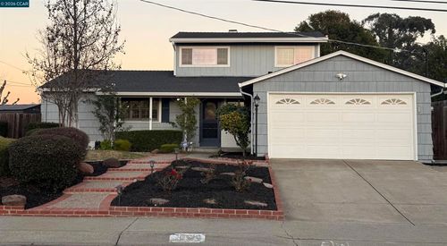 3128 Esperanza Dr., Concord, CA, 94519 | Card Image