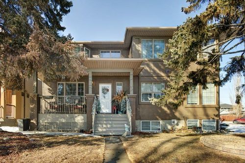 2404 Broadview Road Nw, Home with 4 bedrooms, 3 bathrooms and 2 parking in Calgary AB | Card Image