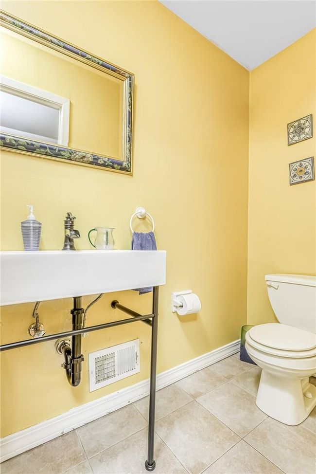11 Rainbow Ct, House other with 6 bedrooms, 4 bathrooms and 1 parking in Spring Valley NY | Image 22