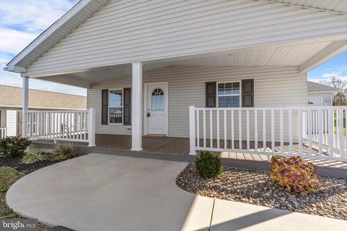 22 Burke Dr, SHIPPENSBURG, PA, 17257-8128 | Card Image