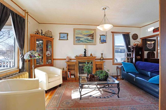212 2 Ave, House other with 4 bedrooms, 2 bathrooms and 10 parking in Craigmyle AB | Image 8