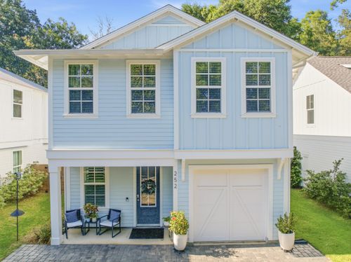 252 Rearden Way, Santa Rosa Beach, FL, 32459-2609 | Card Image