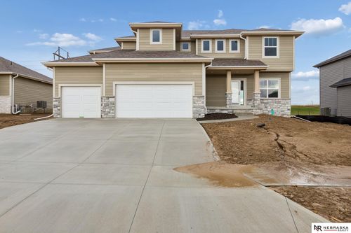 8614 Legacy St, Papillion, NE, 68046-5124 | Card Image