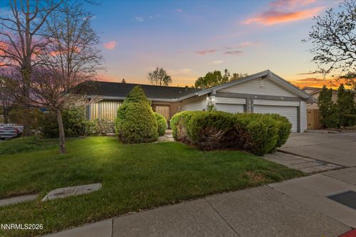 4960 Lakeside Drive, Reno, NV, 89509 | Card Image