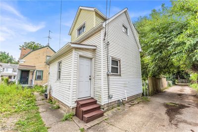 3856 W 41st Street, House other with 2 bedrooms, 1 bathrooms and null parking in Cleveland OH | Image 2