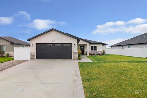 100-e-1219 18th Ave E, Jerome, ID, 83338-1574 | Card Image