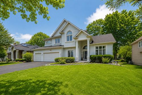 2805 Clara Ave, Aurora, IL, 60502-9641 | Card Image