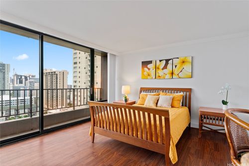 apt-2006-440 Olohana St, Honolulu, HI, 96815-5902 | Card Image