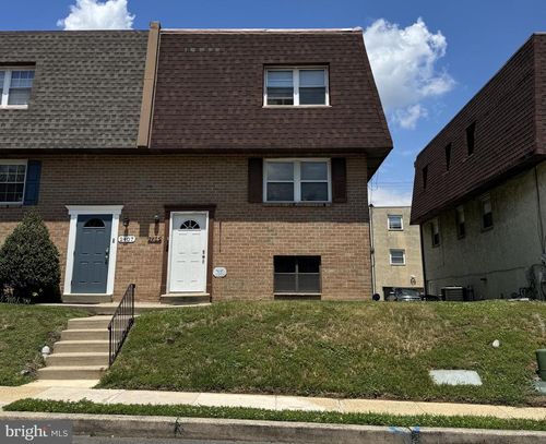 2405 David Dr, HAVERTOWN, PA, 19083-5231 | Card Image