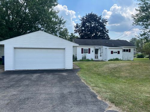 607 Zale Dr, Coldwater, MI, 49036-8829 | Card Image