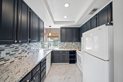 223-426 Ridgecrest Trail, Redding, CA, 96003 | Card Image