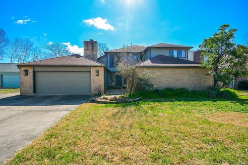 16505 Cornwall St, Jersey Village, TX, 77040-2045 | Card Image