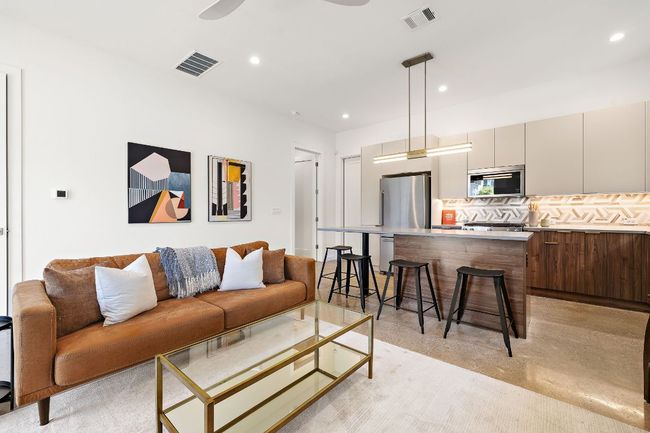 1 - 1713 E M Franklin Ave, House other with 4 bedrooms, 3 bathrooms and null parking in Austin TX | Image 8