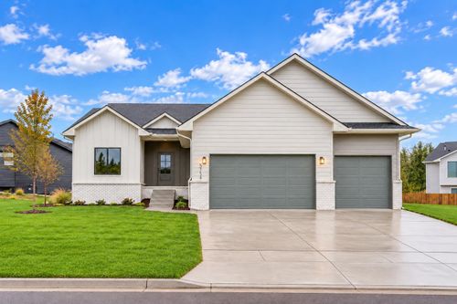 5754 N Edwards St, Wichita, KS, 67204-5382 | Card Image