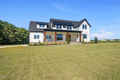 2560 Lassiter Rd, Four Oaks, NC, 27524-9417 | Card Image