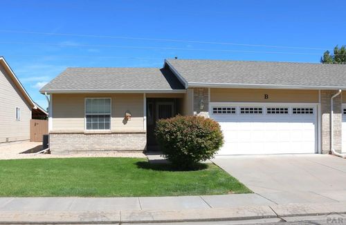 unit-b-20 Nona Brooks Ct, Pueblo, CO, 81005-2138 | Card Image