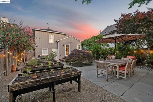 905 Del Mar Ave, Alameda, CA, 94501-6351 | Card Image
