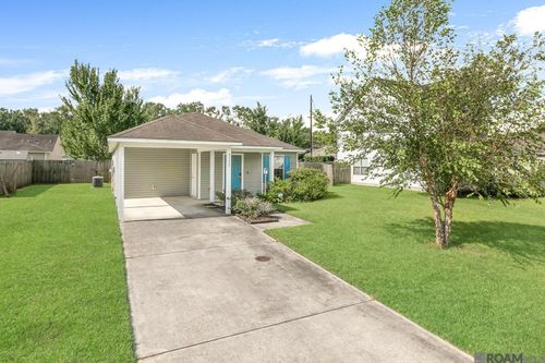 39087 Prairie North Dr, Gonzales, LA, 70737-9506 | Card Image