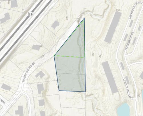 9323 Manor Woods Rd, Fort Wayne, IN, 46804-4754 | Card Image