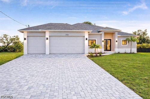 2751 Nw 42nd Pl, Cape Coral, FL, 33993-8032 | Card Image