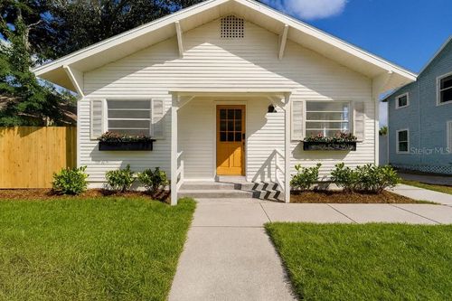 818 Grand Central St, CLEARWATER, FL, 33756-3414 | Card Image