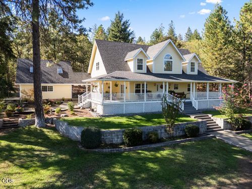 2452 Hugo Road, Merlin, OR, 97532 | Card Image