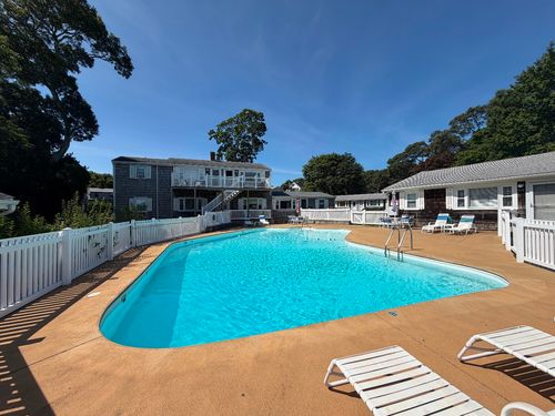 b-12-124 Skiff Ave, Vineyard Haven, MA, 02568-5580 | Card Image