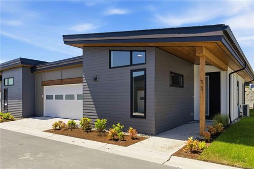 11-3638 Restoration Way, Colwood, BC, V9C0V9 | Card Image