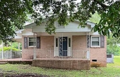40 Bignon St, Barnwell, SC, 29812-1401 | Card Image