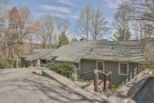 50 Ridge Lake Cir, Highlands, NC, 28741-7178 | Card Image