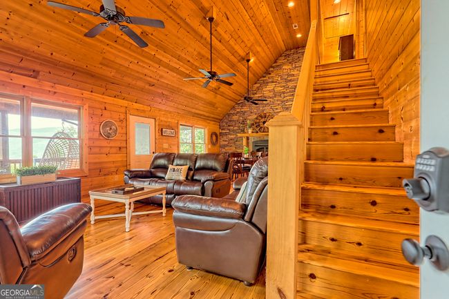 672 Screamer Dr, House other with 3 bedrooms, 3 bathrooms and null parking in Clayton GA | Image 24