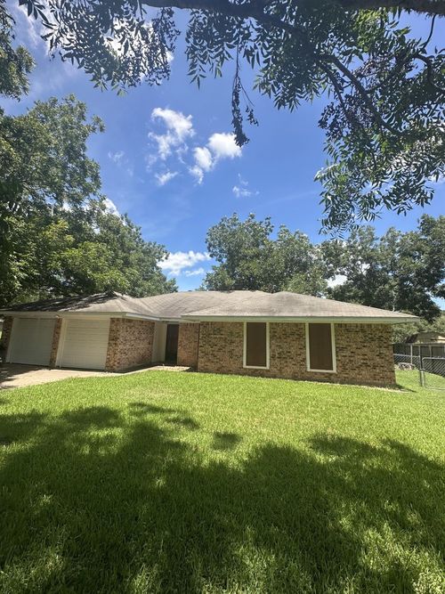 1003 Allison, Brenham, TX, 77833 | Card Image