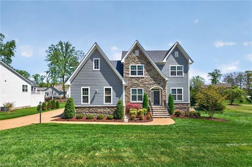 110 St Andrews, Smithfield, VA, 23430-7170 | Card Image