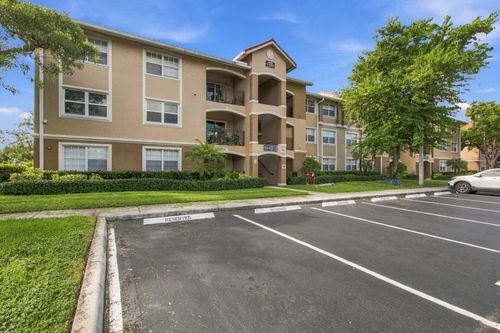 18104-11600 Sw 2nd Street Sw, Pembroke Pines, FL, 33025 | Card Image