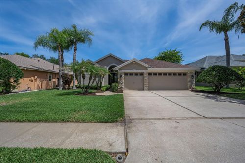 2993 Northfield Dr, TARPON SPRINGS, FL, 34688-9122 | Card Image