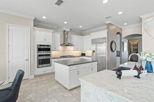 15168 Shonan Gold Dr, House other with 5 bedrooms, 6 bathrooms and null parking in Winter Garden FL | Image 4