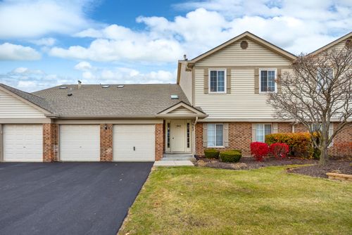 unit-4-1662 Commodore Ct, Schaumburg, IL, 60193-5438 | Card Image