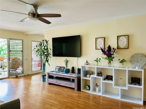 apt-405-469 Ena Rd, Honolulu, HI, 96815-1720 | Card Image