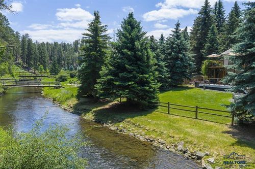 11762 W Highway 44, Rapid City, SD, 57702-8618 | Card Image