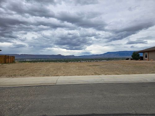 2674 Lookout Ln, Grand Junction, CO, 81503-3434 | Card Image