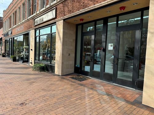 647 Central Ave, Highland Park, IL, 60035-3227 | Card Image