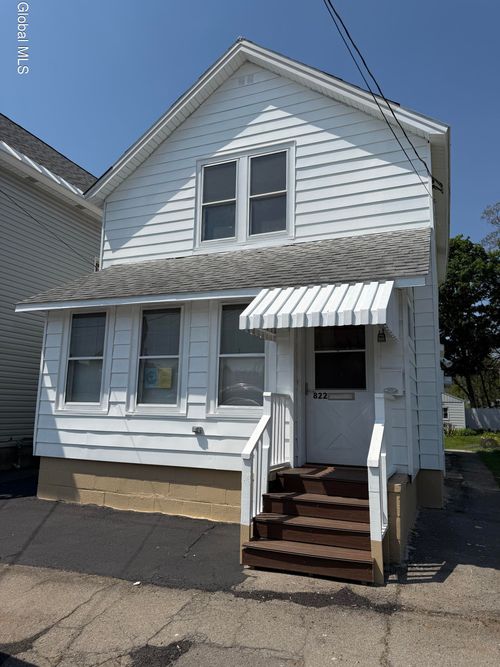 822 Sargent Pl, Schenectady, NY, 12303-1640 | Card Image