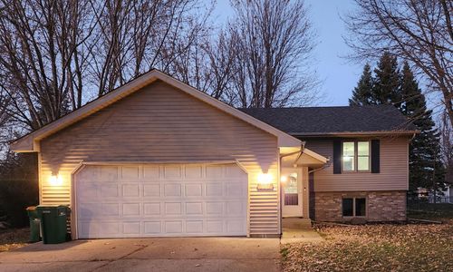 208 Holly Ln, Janesville, MN, 56048-9796 | Card Image