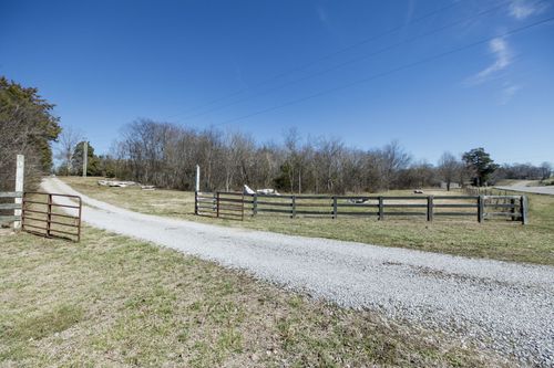 1420 Floyd Rd, Eagleville, TN, 37060 | Card Image