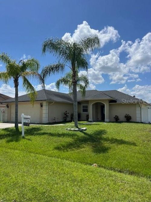306 Clermont Dr, KISSIMMEE, FL, 34759-3453 | Card Image