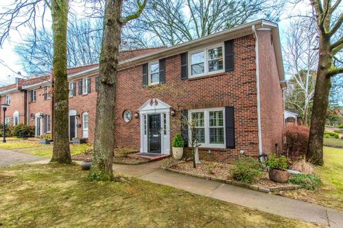 123 Cambridge Place Drive, Little Rock, AR, 72227 | Card Image