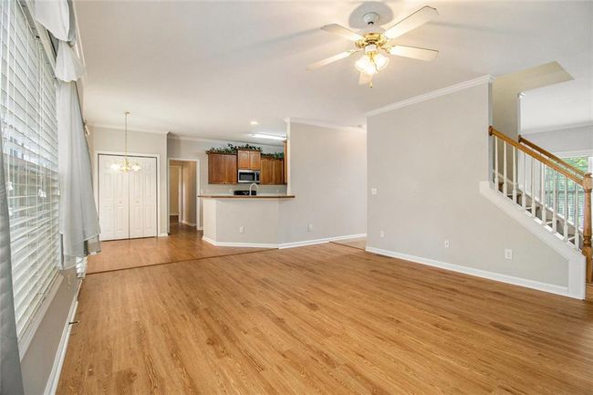 5821 Saint Miles Dr, House other with 5 bedrooms, 3 bathrooms and 4 parking in Buford GA | Image 7