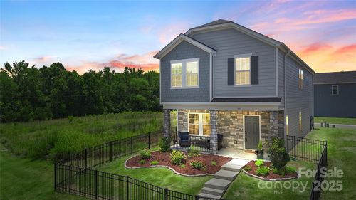 135 Orson Oaks Ln, Pineville, NC, 28134-6613 | Card Image