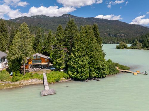 9249 Lakeshore Dr, Whistler, BC, V8E0G6 | Card Image
