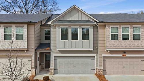 460 Rockfern Ct, Lilburn, GA, 30047-5590 | Card Image